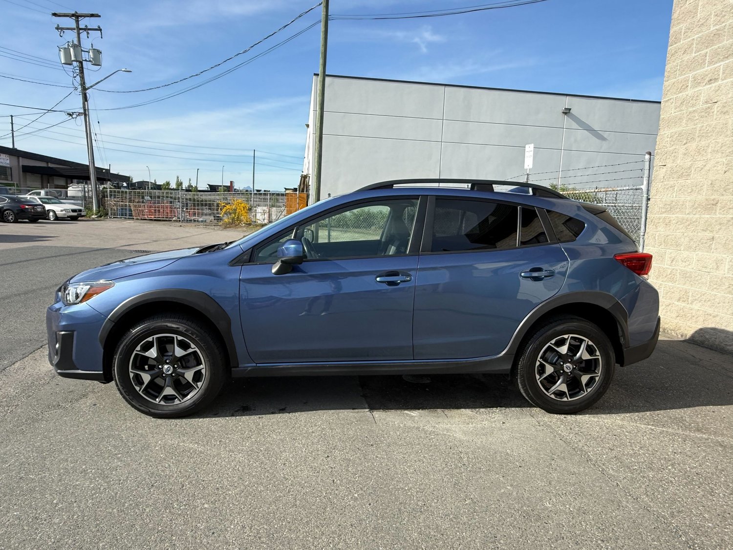 2019 Subaru CrossTrek Premium thumbnail 4