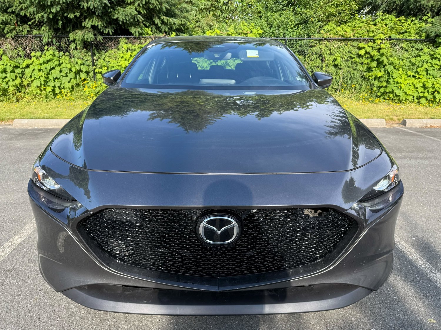 2025 Mazda 3 thumbnail 2